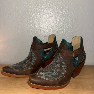 Brown and Teal Women's Durango Cowgirl Ankle Booys